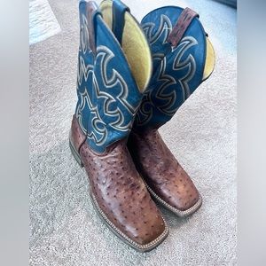 Men’s Cavender’s Ostrich Print Boots. Size 10.5D. Great condition!